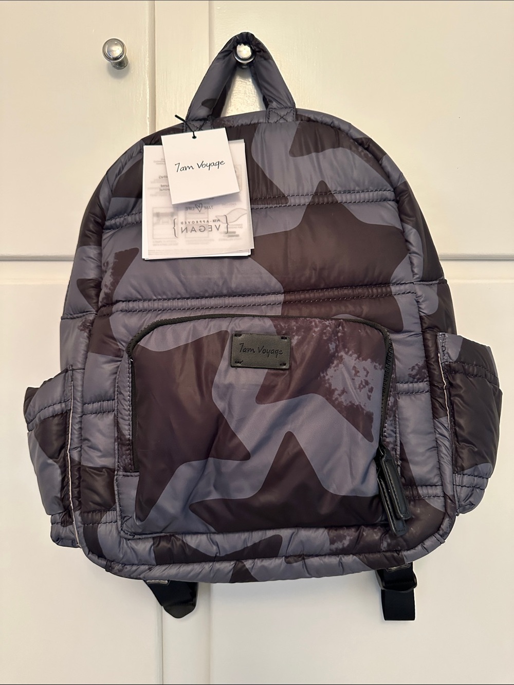 NWT 7am Enfant Voyage BK718 Diaper Bag Backpack Black and Grey Stars Padded
